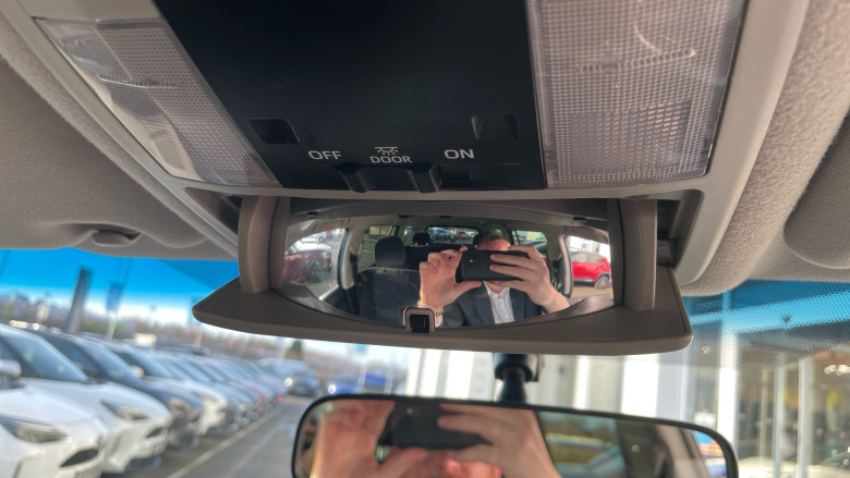 Toyota Land Cruiser 2.8 D-4D 204 Active 5dr Auto 7 Seats Diesel Station Wagon